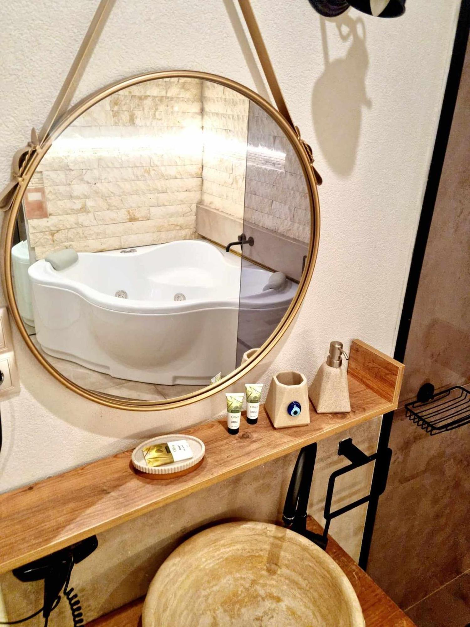 Golden City Center Suites Rhodes City Bagian luar foto
