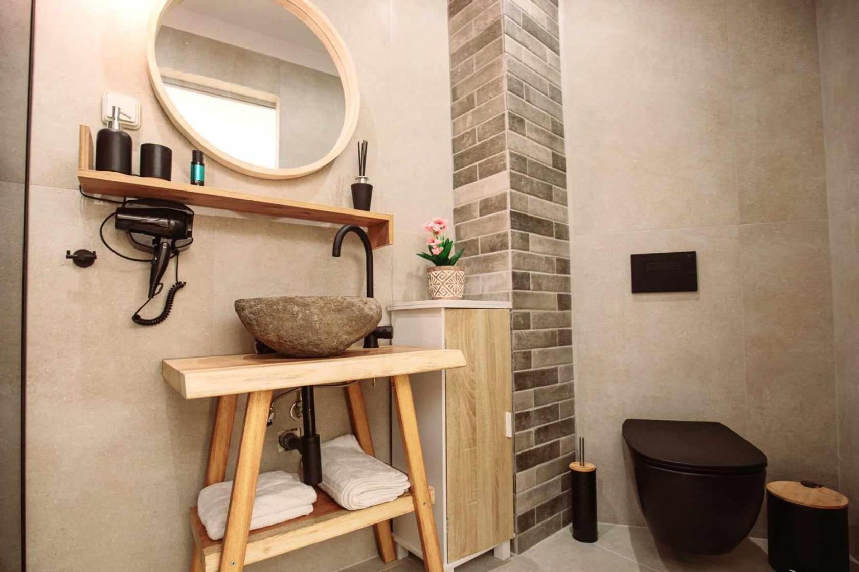 Golden City Center Suites Rhodes City Bagian luar foto