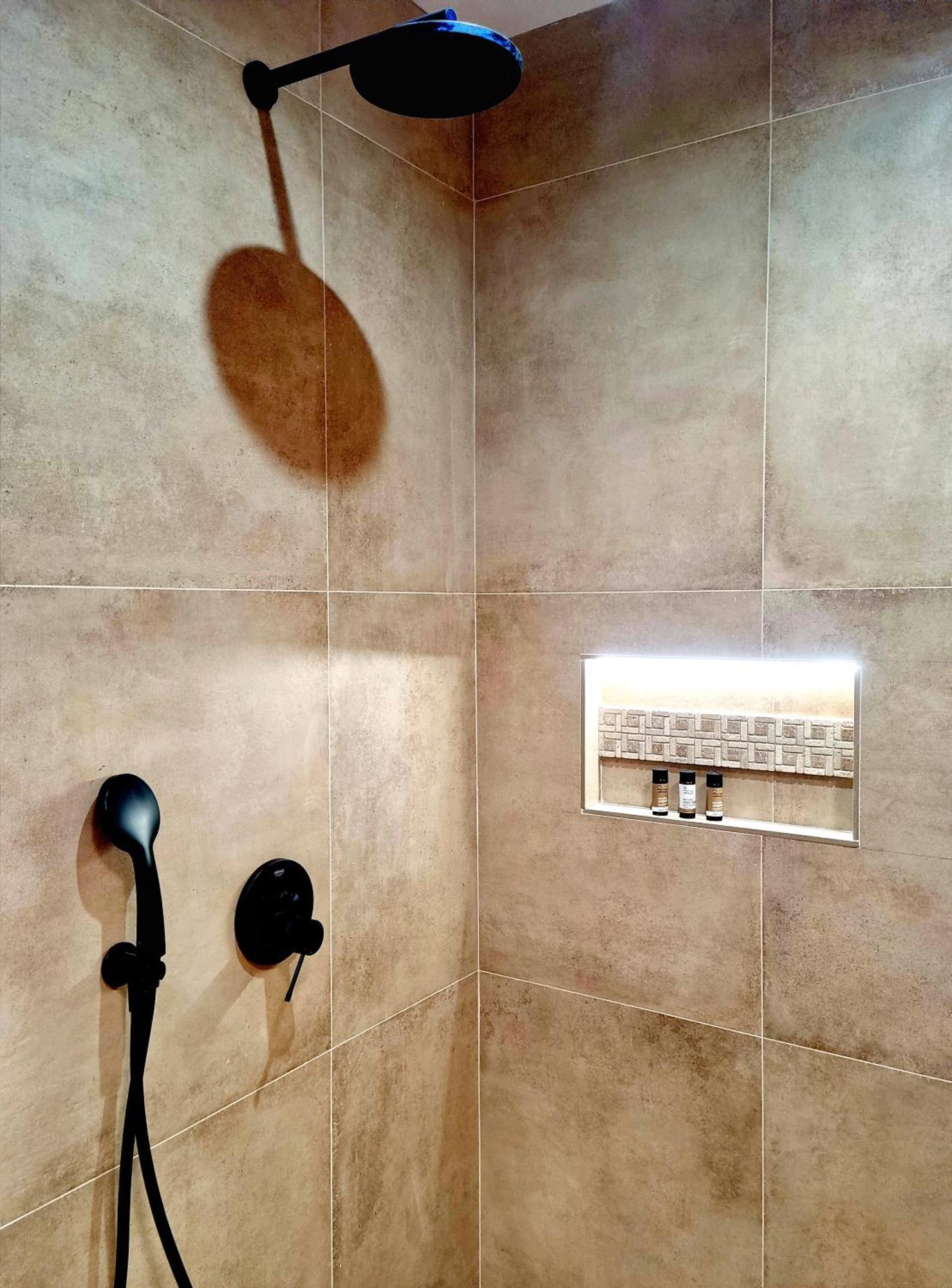 Golden City Center Suites Rhodes City Bagian luar foto