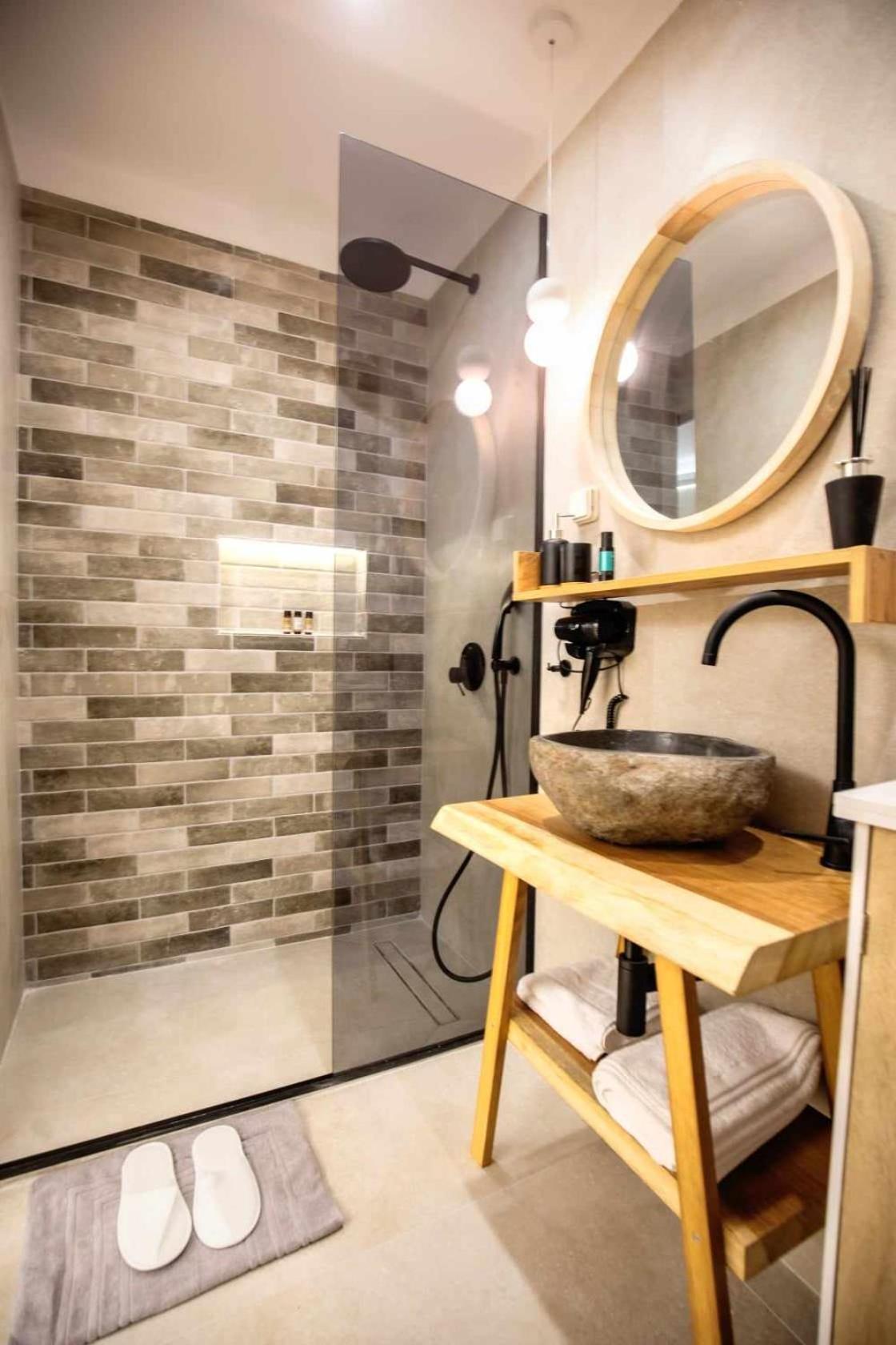 Golden City Center Suites Rhodes City Bagian luar foto