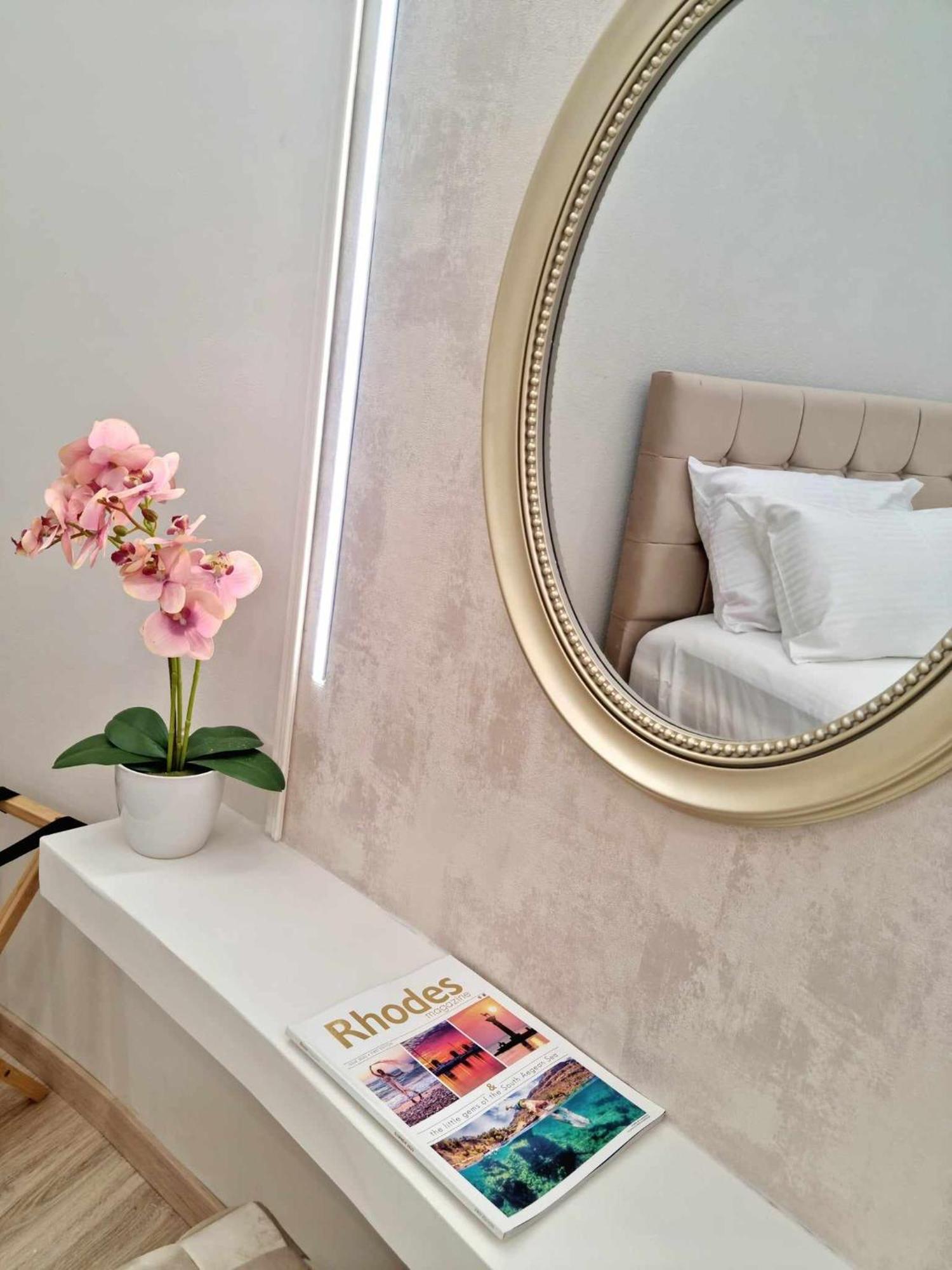 Golden City Center Suites Rhodes City Bagian luar foto